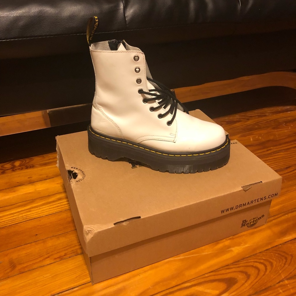 Dr. Marten Jadon boot men size 9 ! Woman’s 10 UK 8